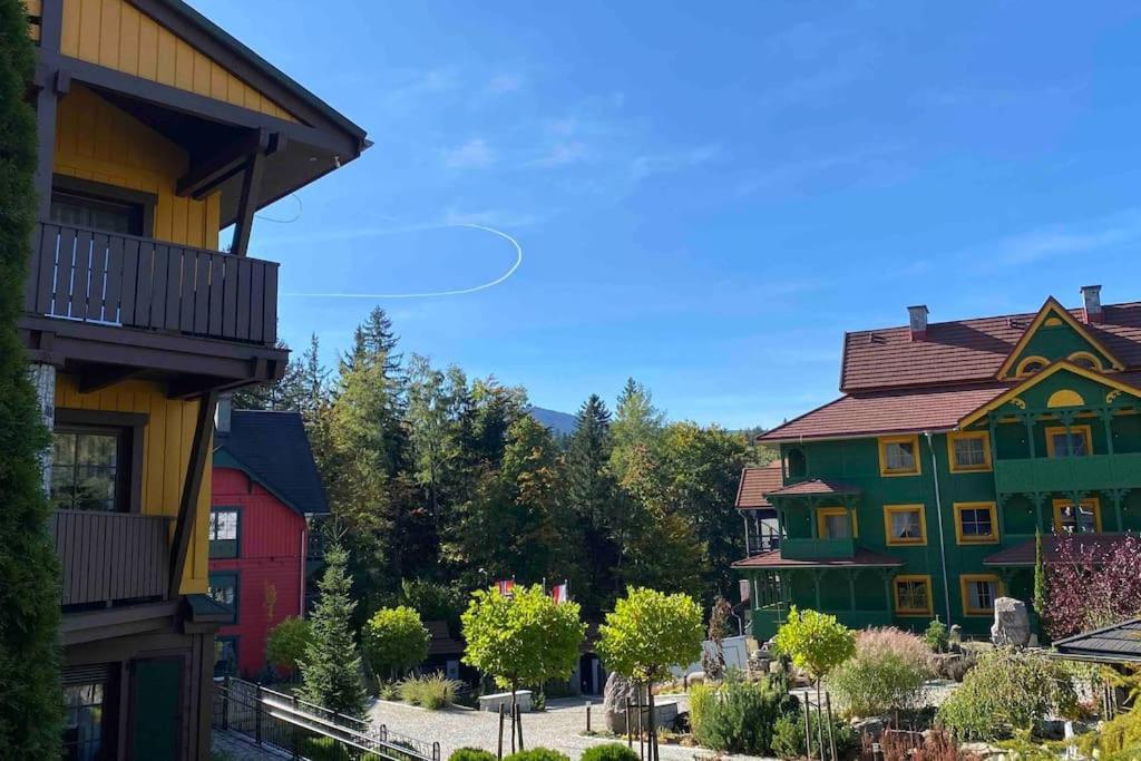 Dolina Wikingow-Apartament Suite Z Tarasem W Ogrodzie, Miejscem W Garazu I Dostepem Do Strefy Wellness Szklarska Poreba Bagian luar foto
