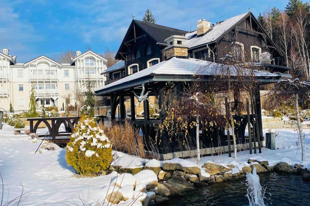 Dolina Wikingow-Apartament Suite Z Tarasem W Ogrodzie, Miejscem W Garazu I Dostepem Do Strefy Wellness Szklarska Poreba Bagian luar foto