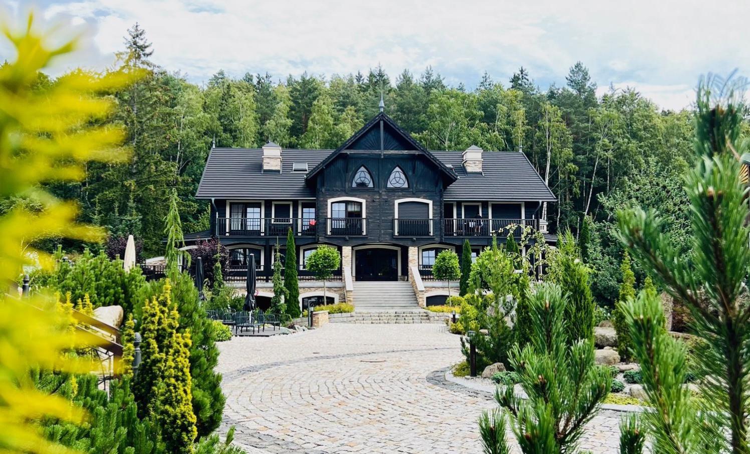Dolina Wikingow-Apartament Suite Z Tarasem W Ogrodzie, Miejscem W Garazu I Dostepem Do Strefy Wellness Szklarska Poreba Bagian luar foto